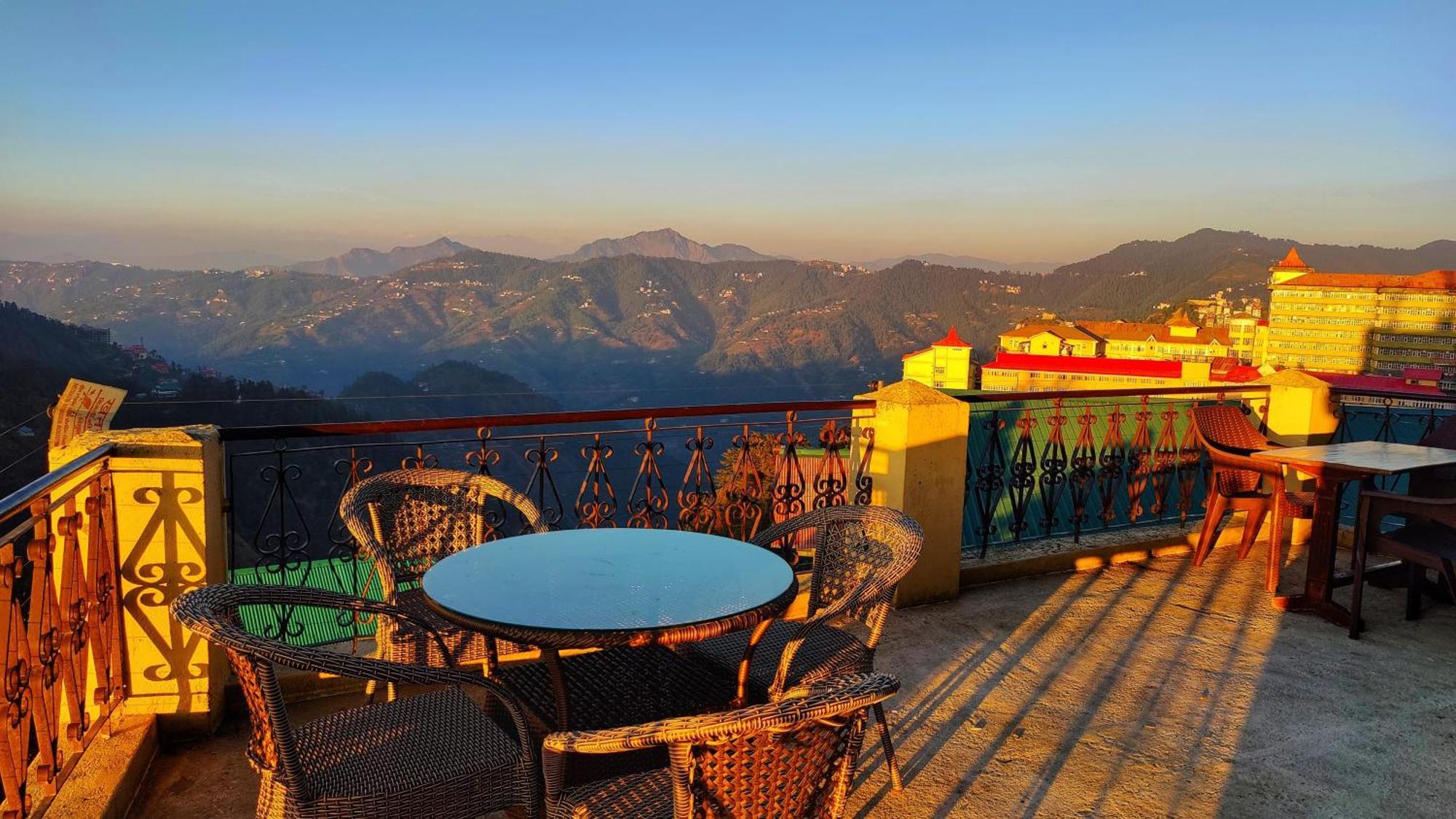 The Ashoka Inn 300Mts Walkable From Mall Road Shimla Exterior foto