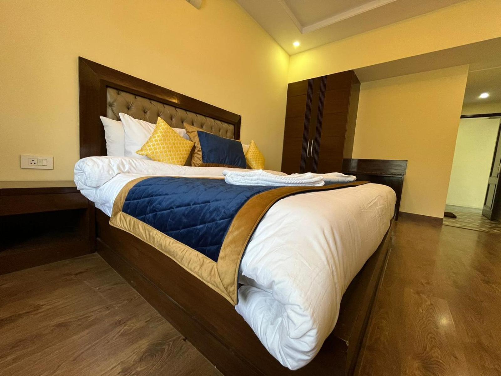 The Ashoka Inn 300Mts Walkable From Mall Road Shimla Exterior foto